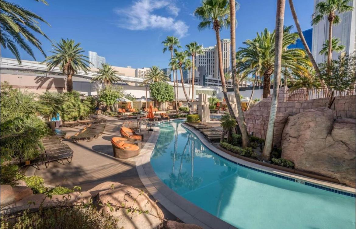 The Fantasy Suite Mgm Signature Pool View Las Vegas Eksteriør billede